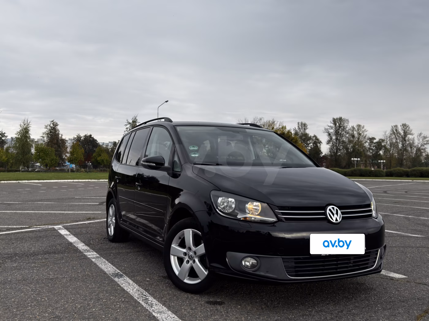 Volkswagen Touran фото 5