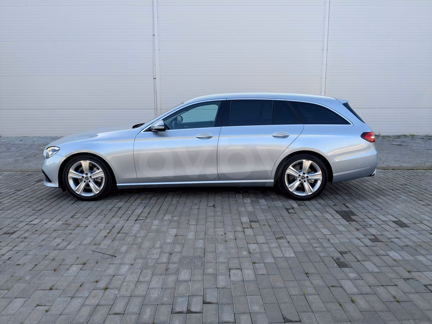 Mercedes-Benz E-Класс фото 5