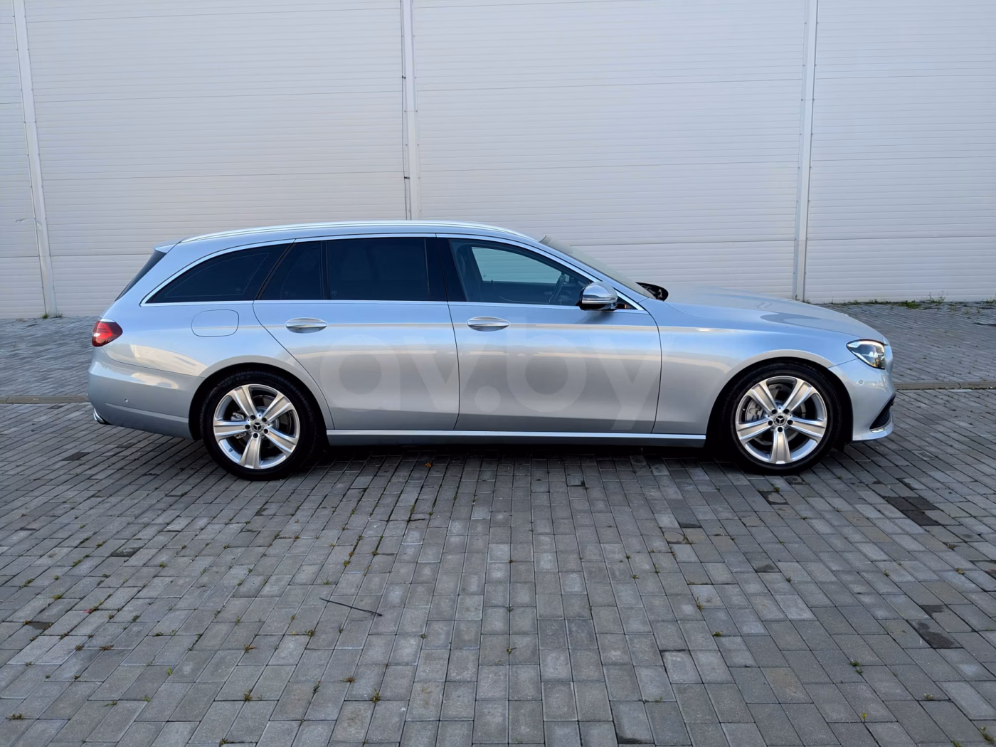 Mercedes-Benz E-Класс фото 6