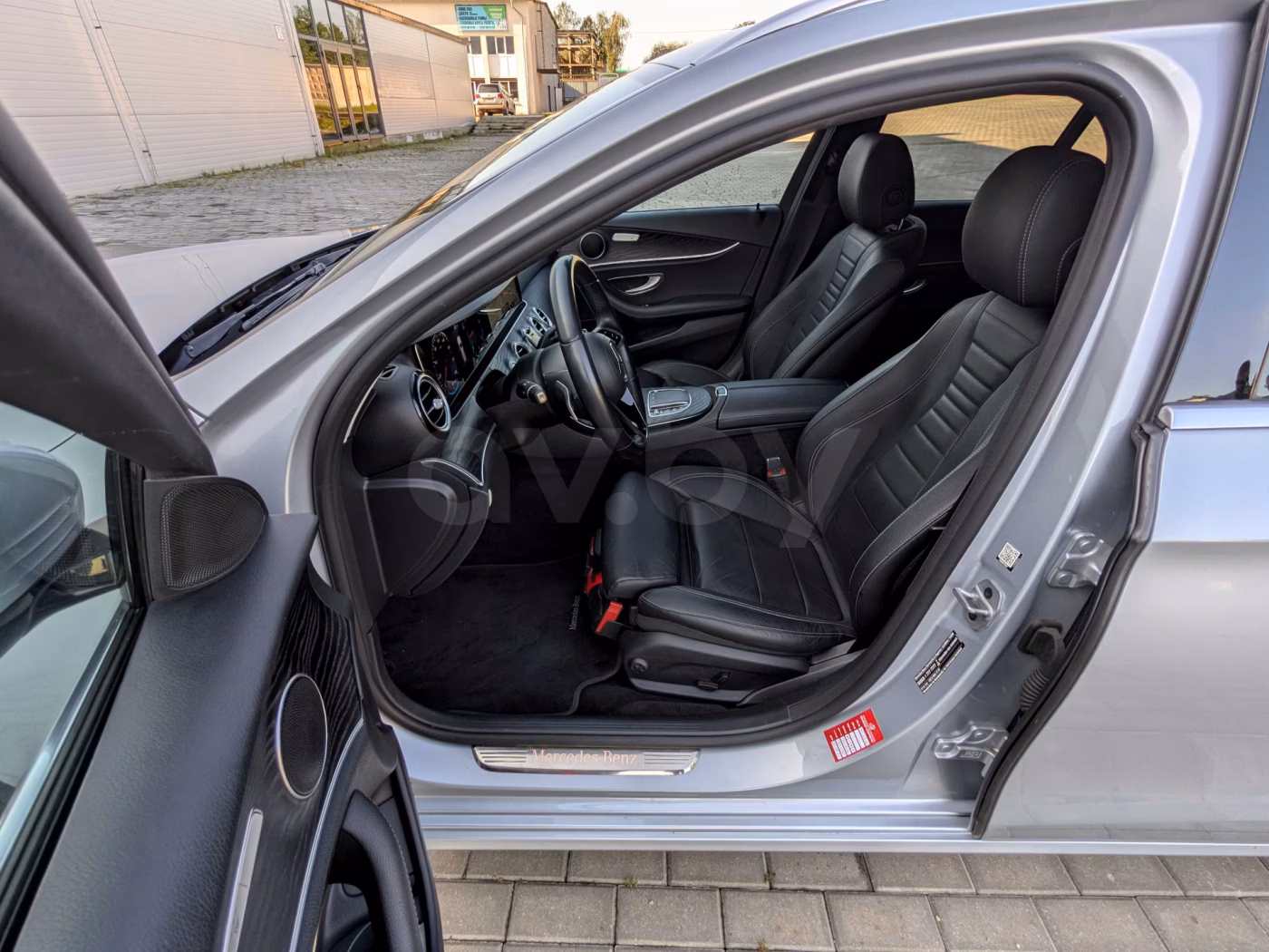 Mercedes-Benz E-Класс фото 13