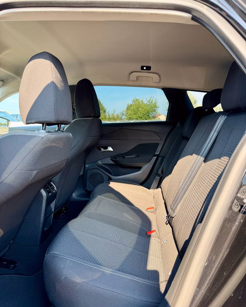 Peugeot 308 фото 12