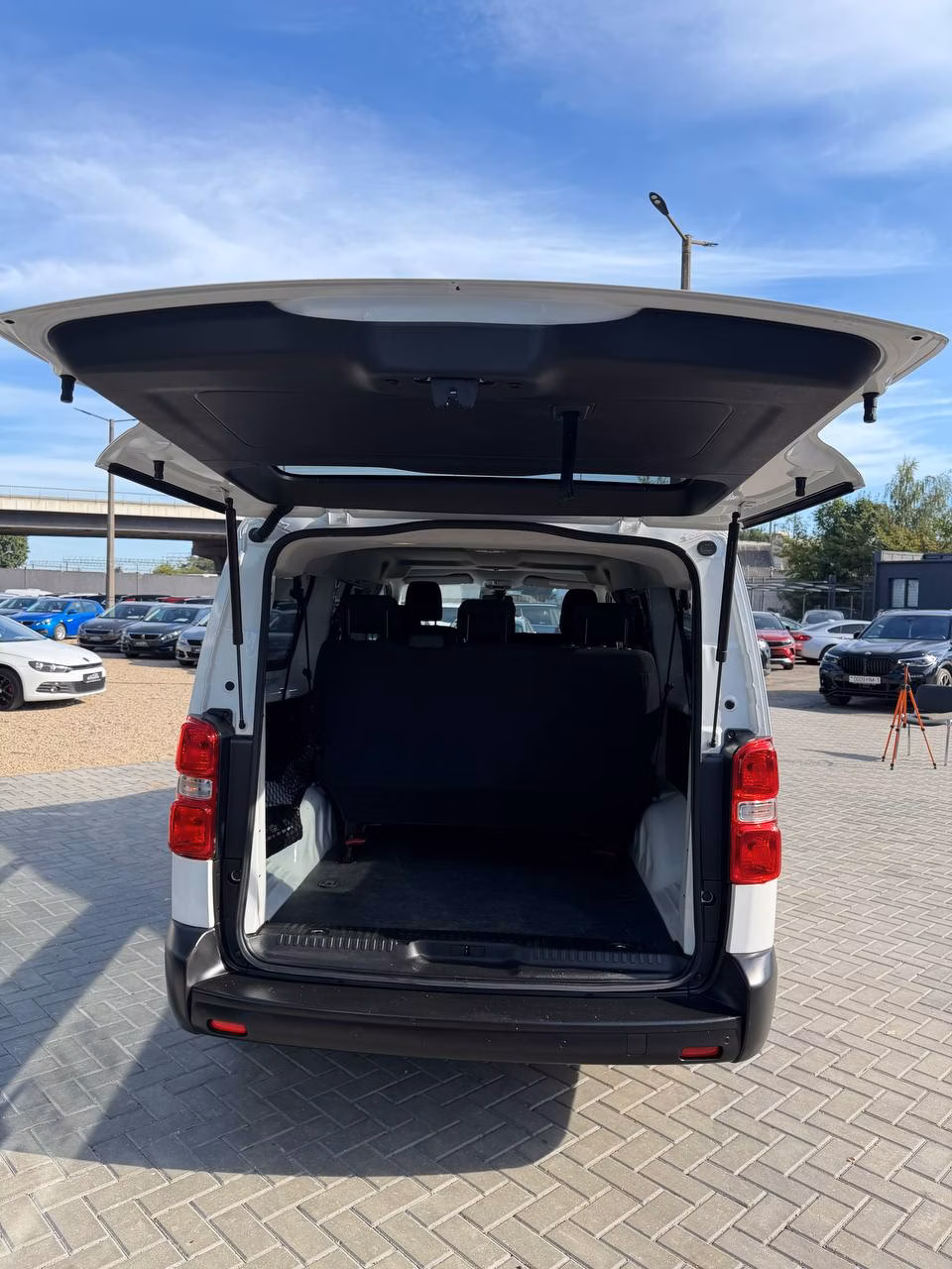 Toyota ProAce Verso фото 14