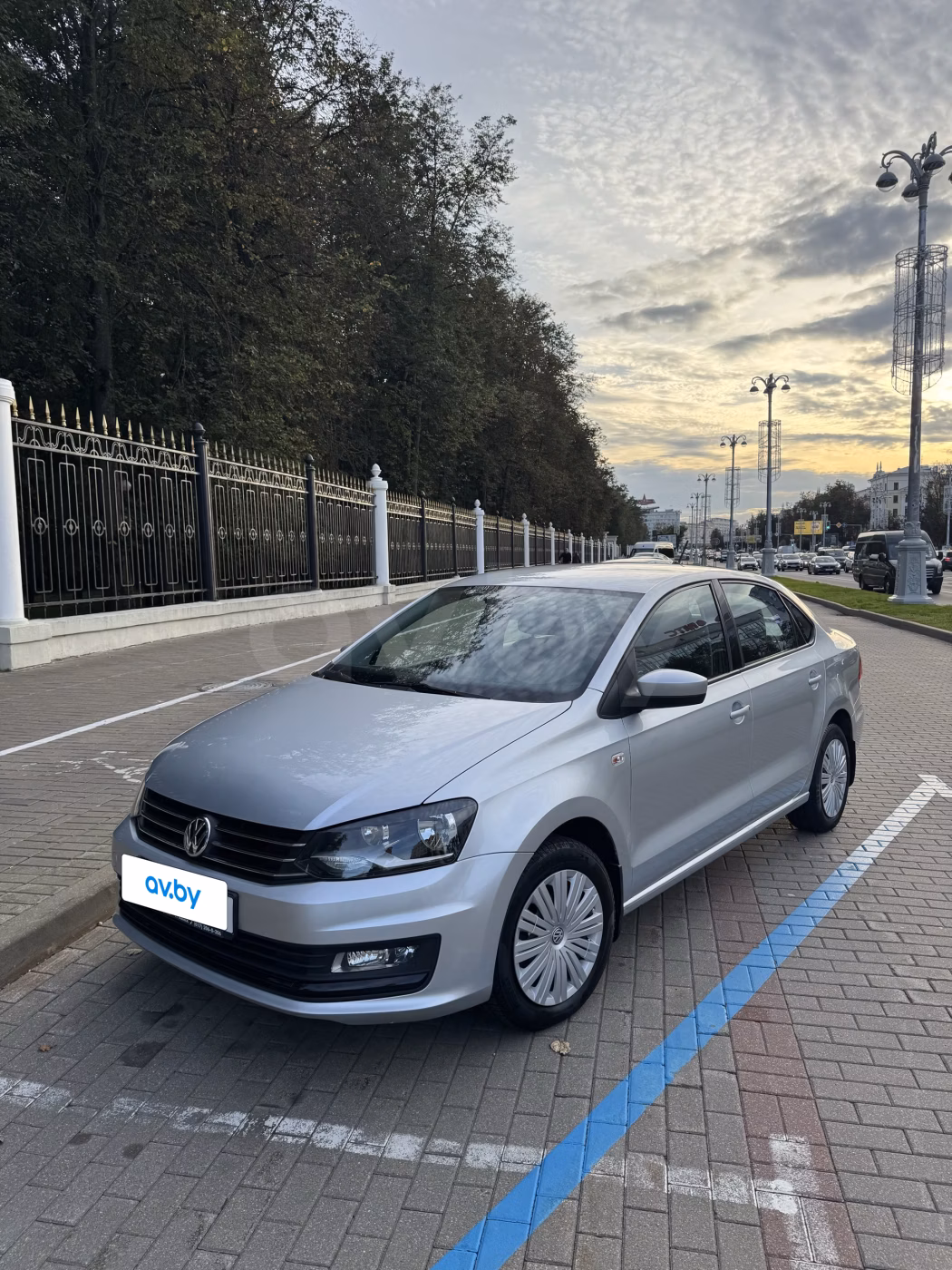 Volkswagen Polo Sedan