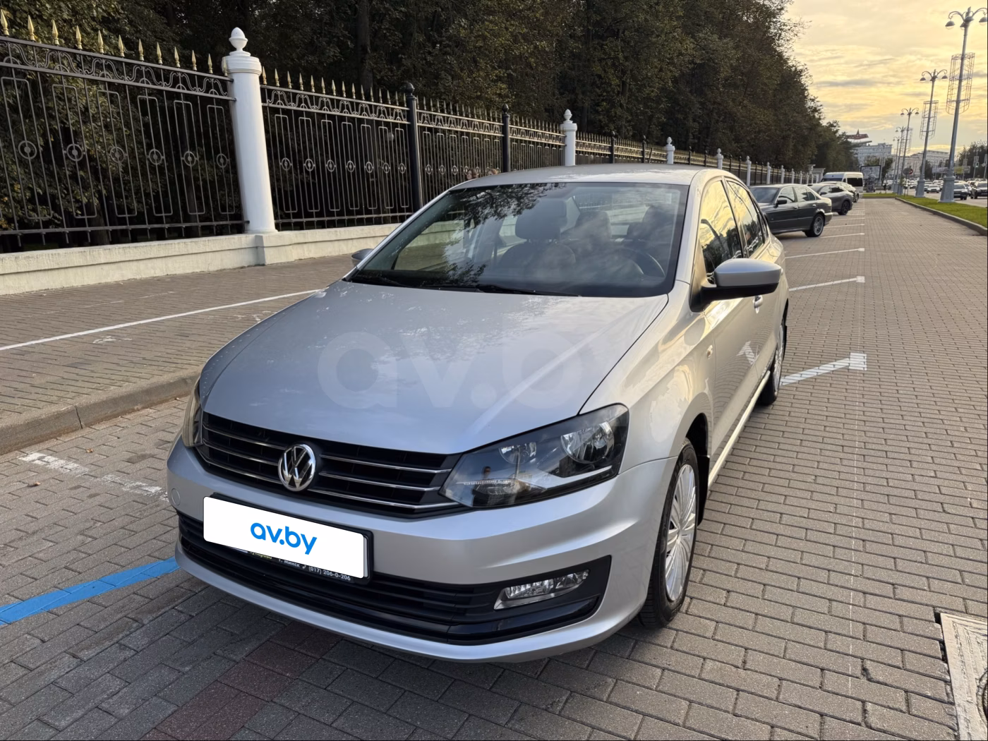 Volkswagen Polo Sedan фото 17