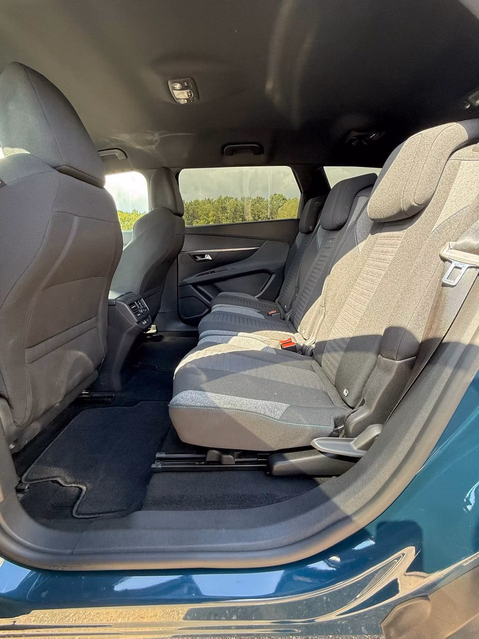 Peugeot 5008 фото 16
