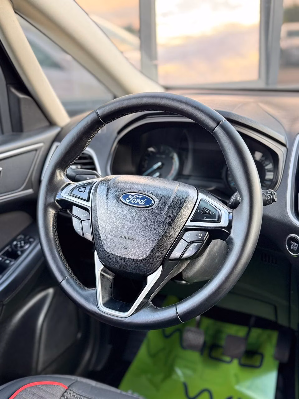 Ford S-MAX фото 14