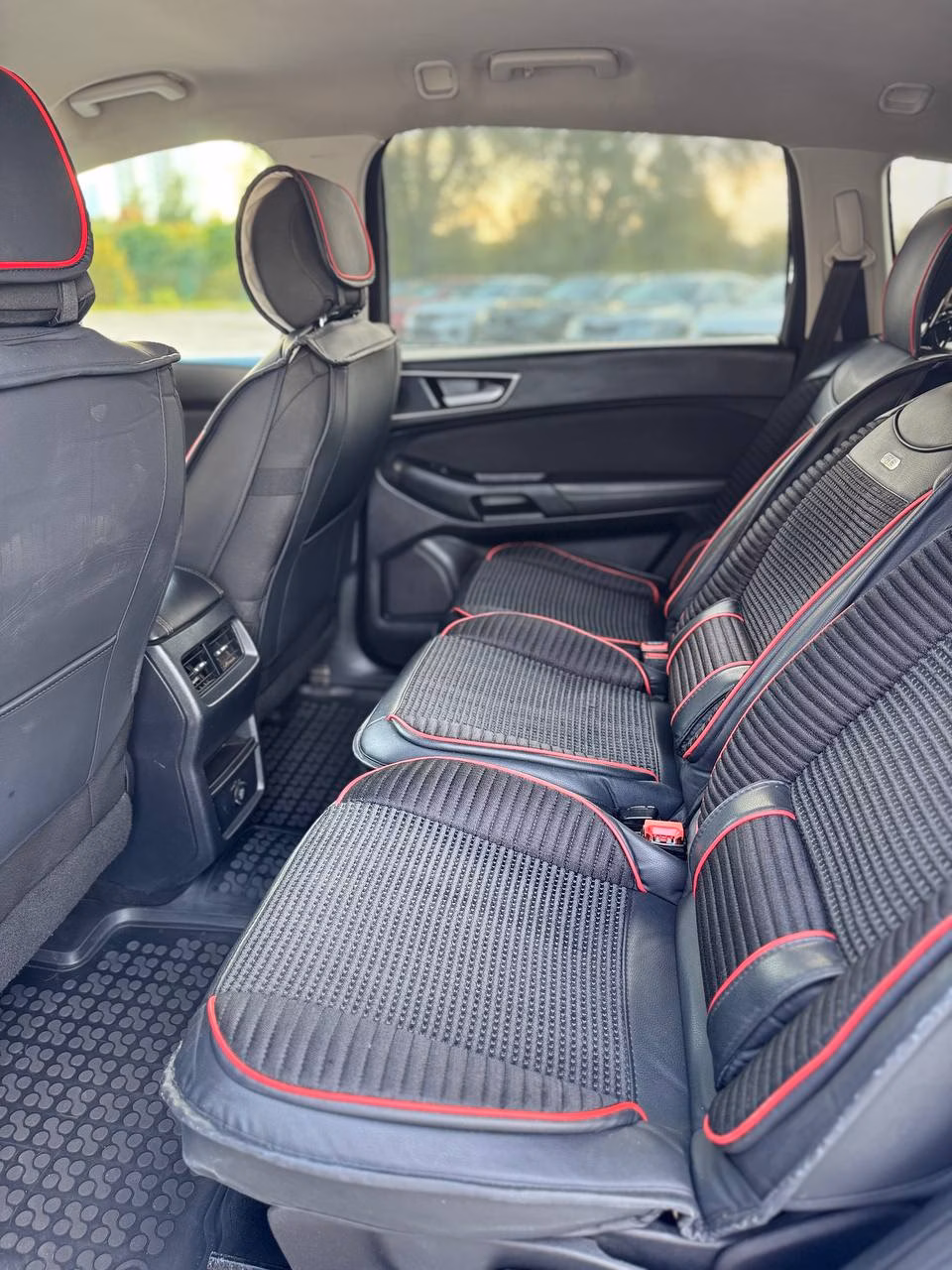 Ford S-MAX фото 18