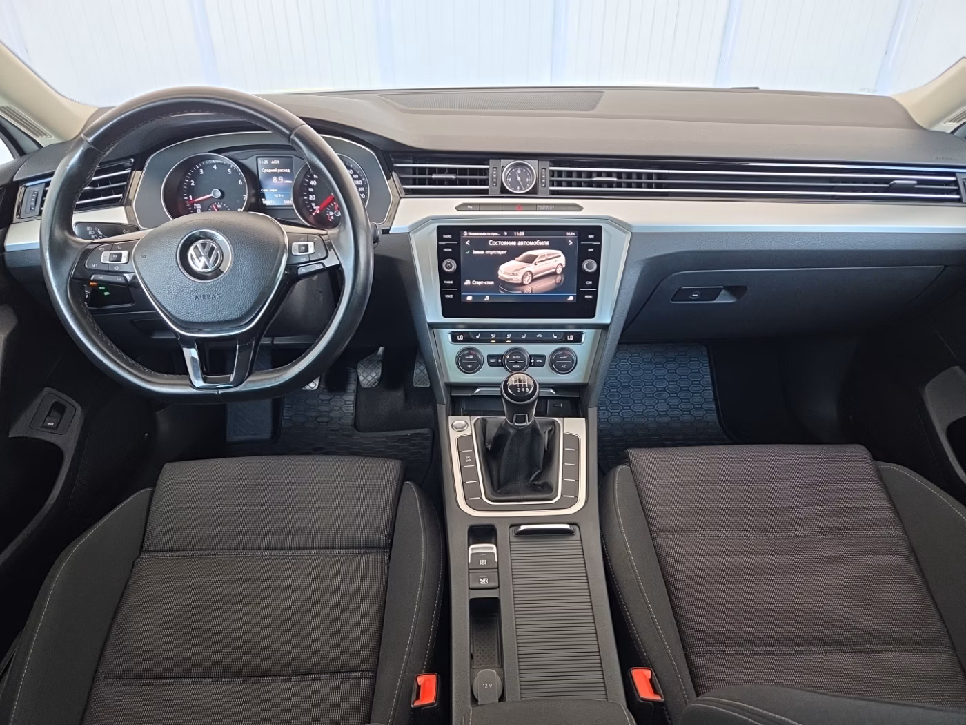 Volkswagen Passat фото 9