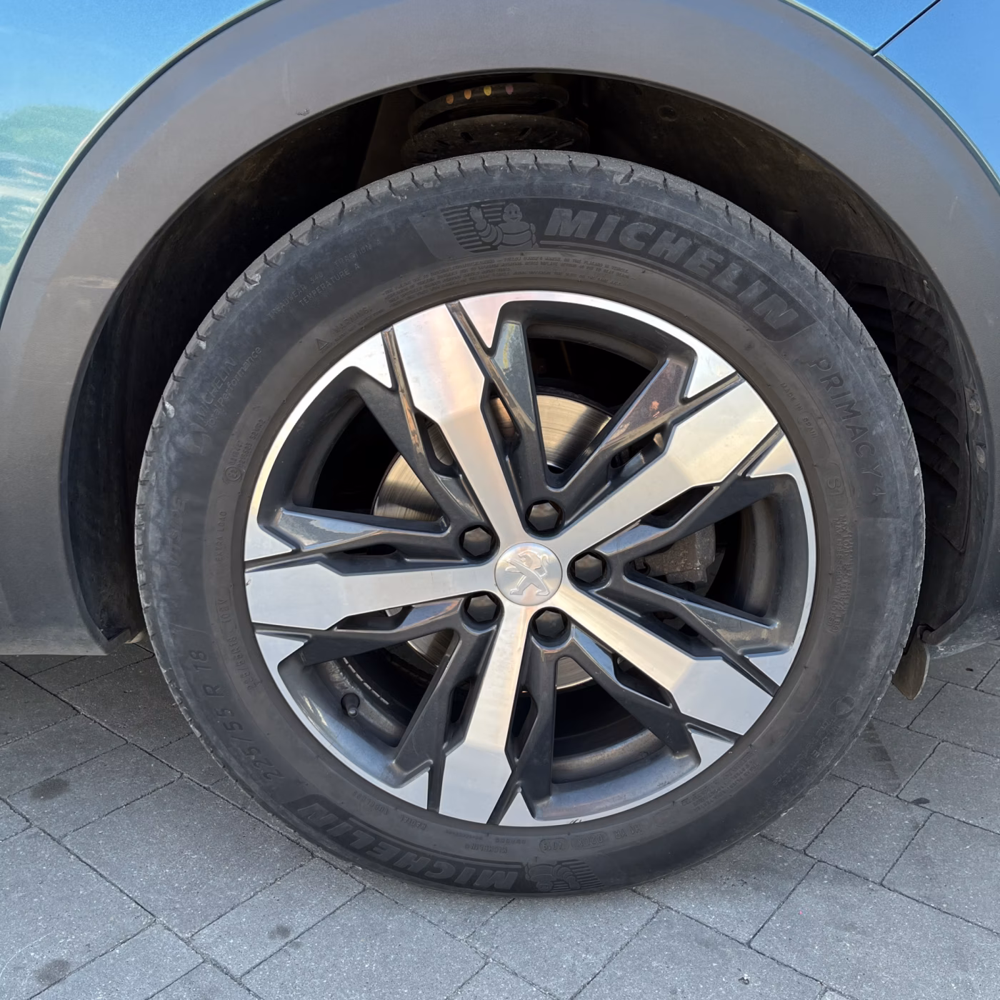 Peugeot 5008 фото 7