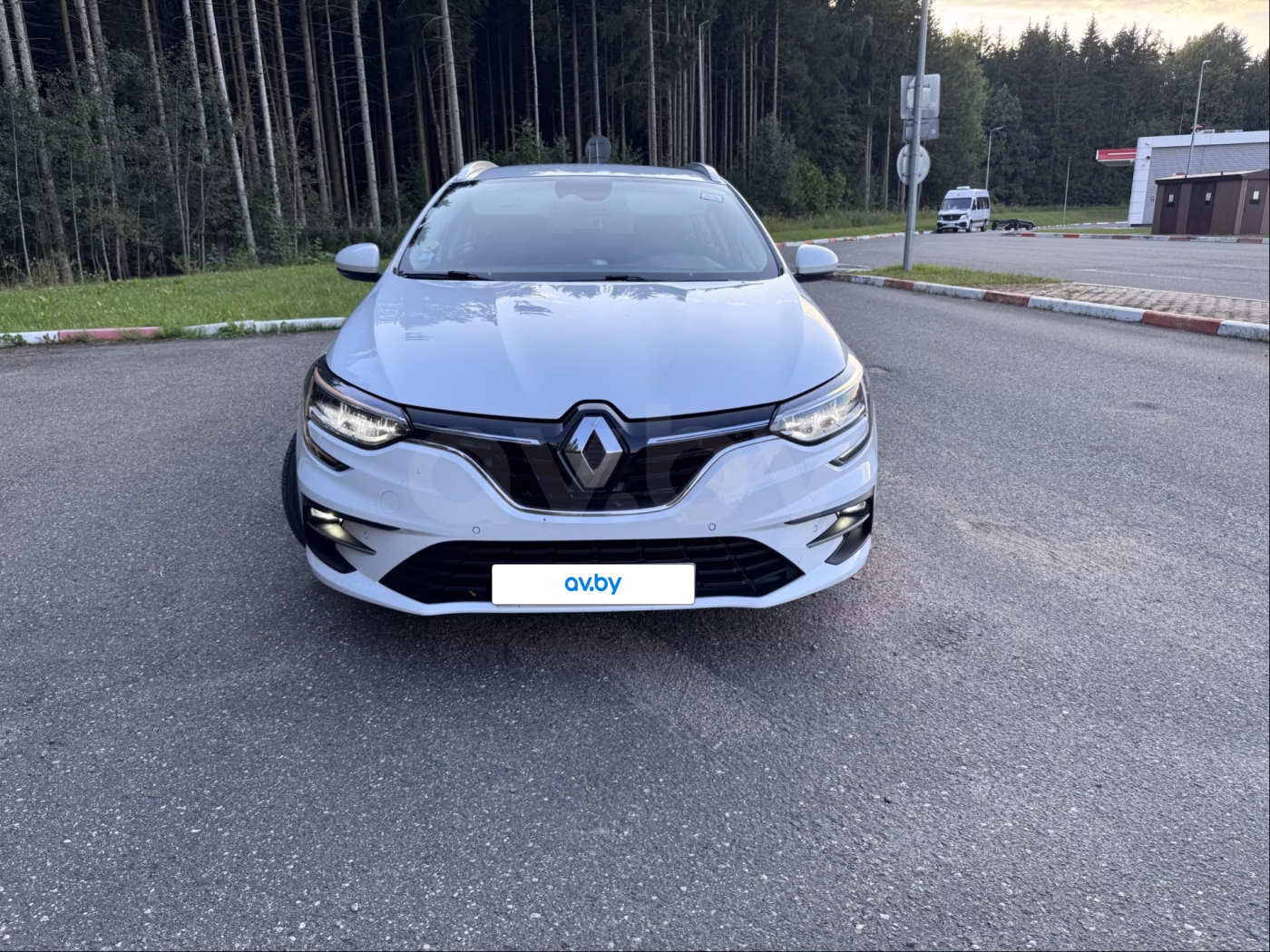 Renault Megane фото 8