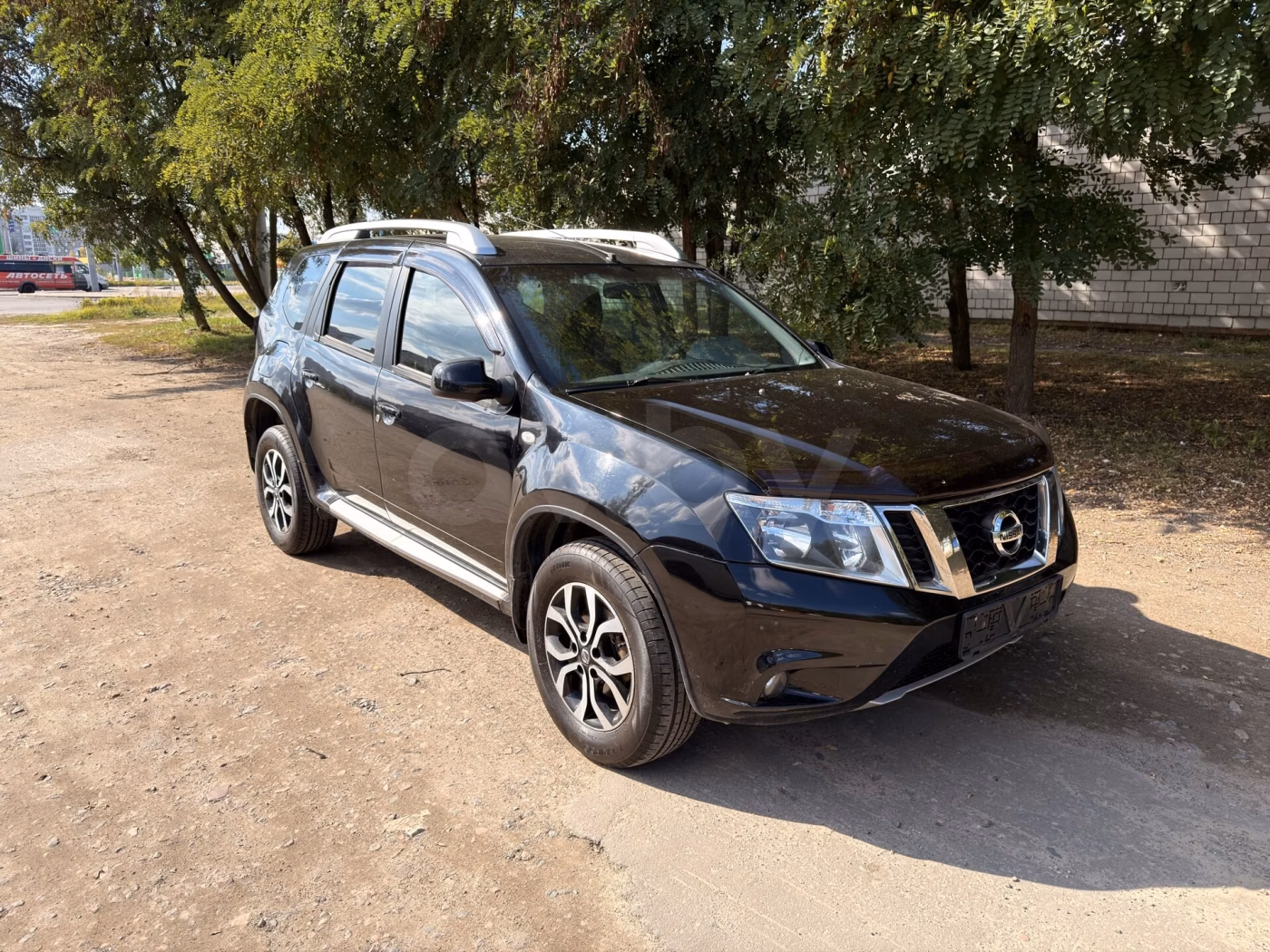 Nissan Terrano фото 3