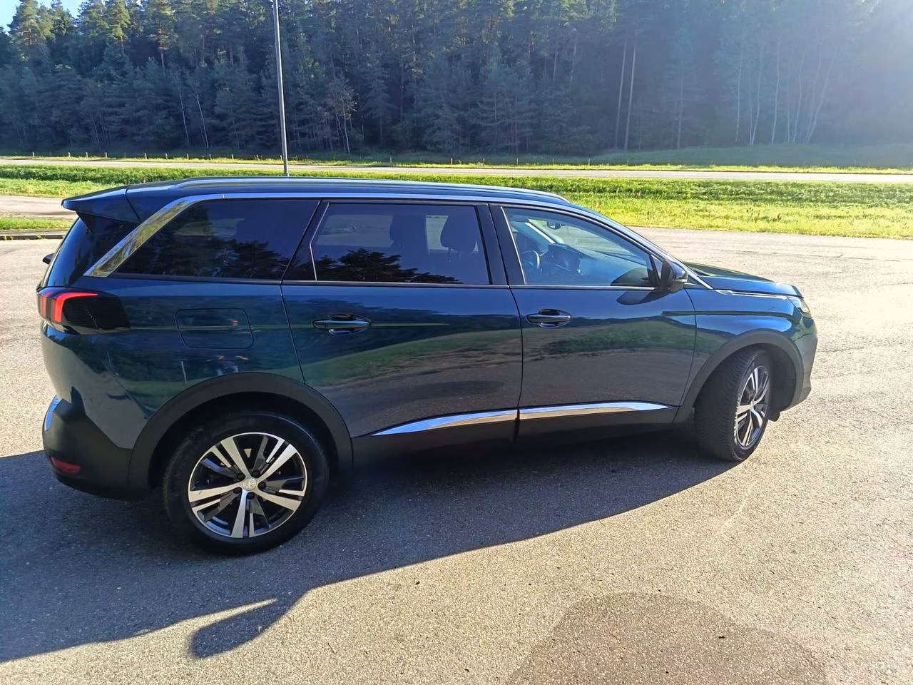 Peugeot 5008 фото 8