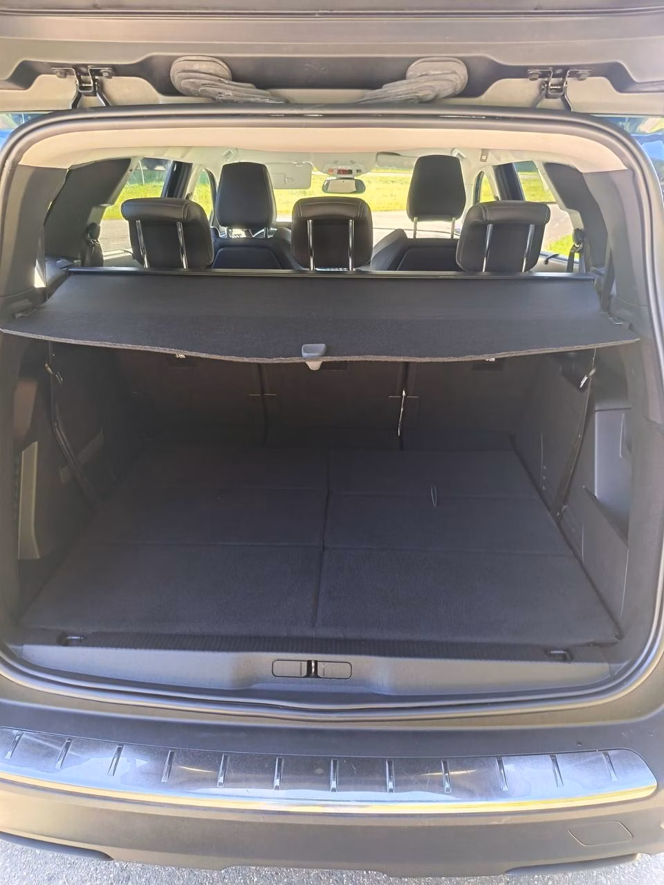 Peugeot 5008 фото 13