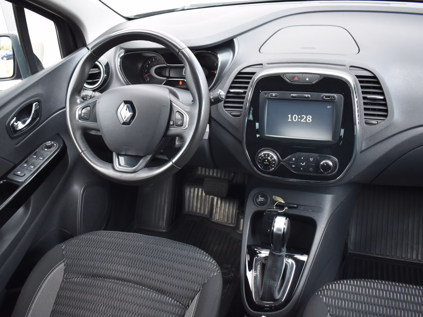 Renault Kaptur фото 13
