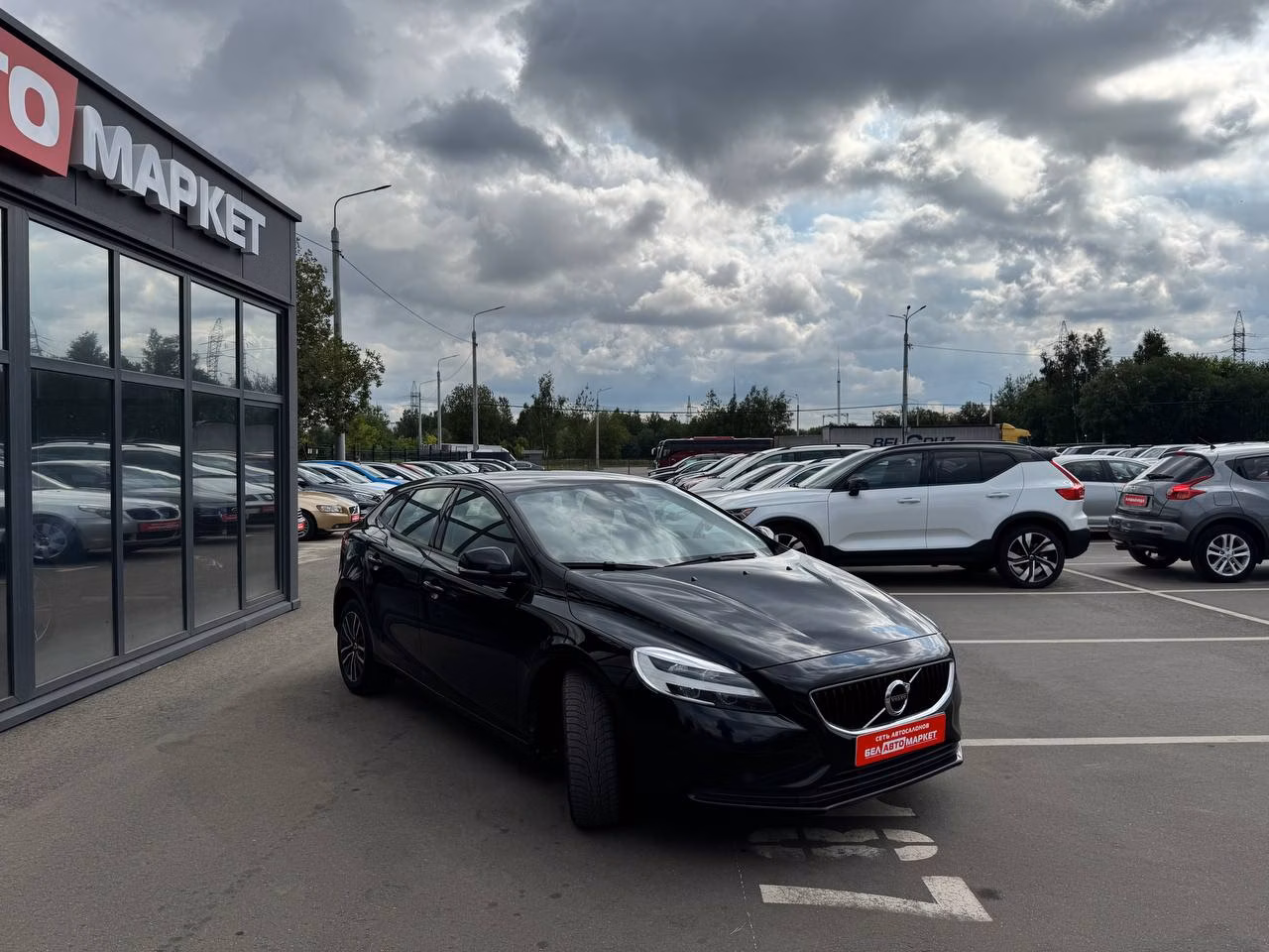 Volvo V40 фото 3