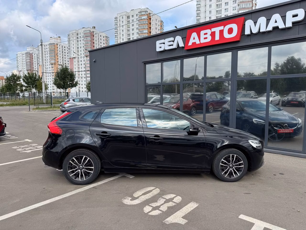 Volvo V40 фото 4
