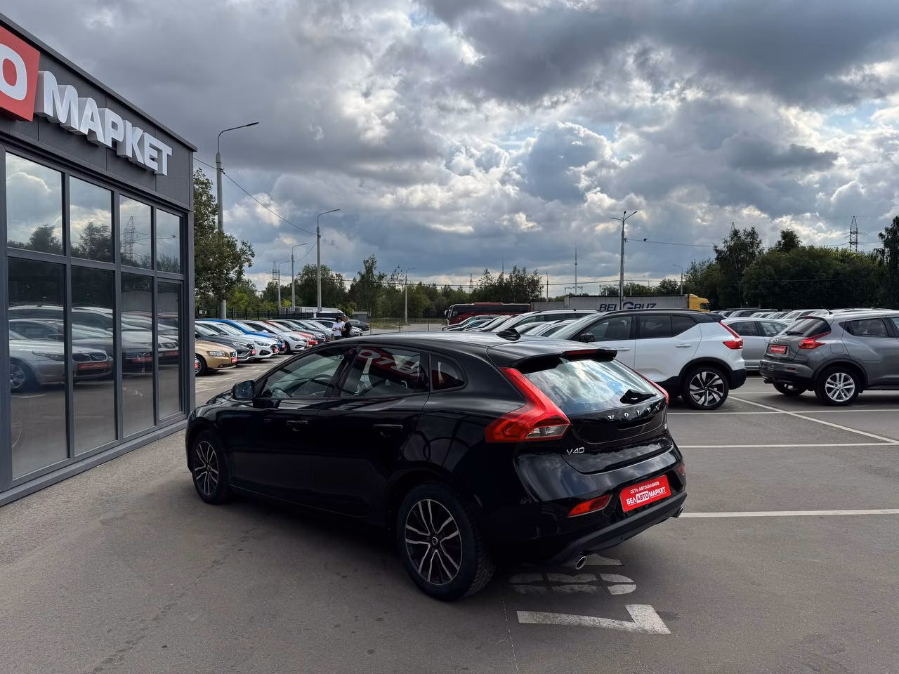 Volvo V40 фото 7