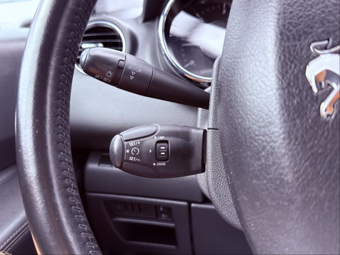 Peugeot 3008 фото 18