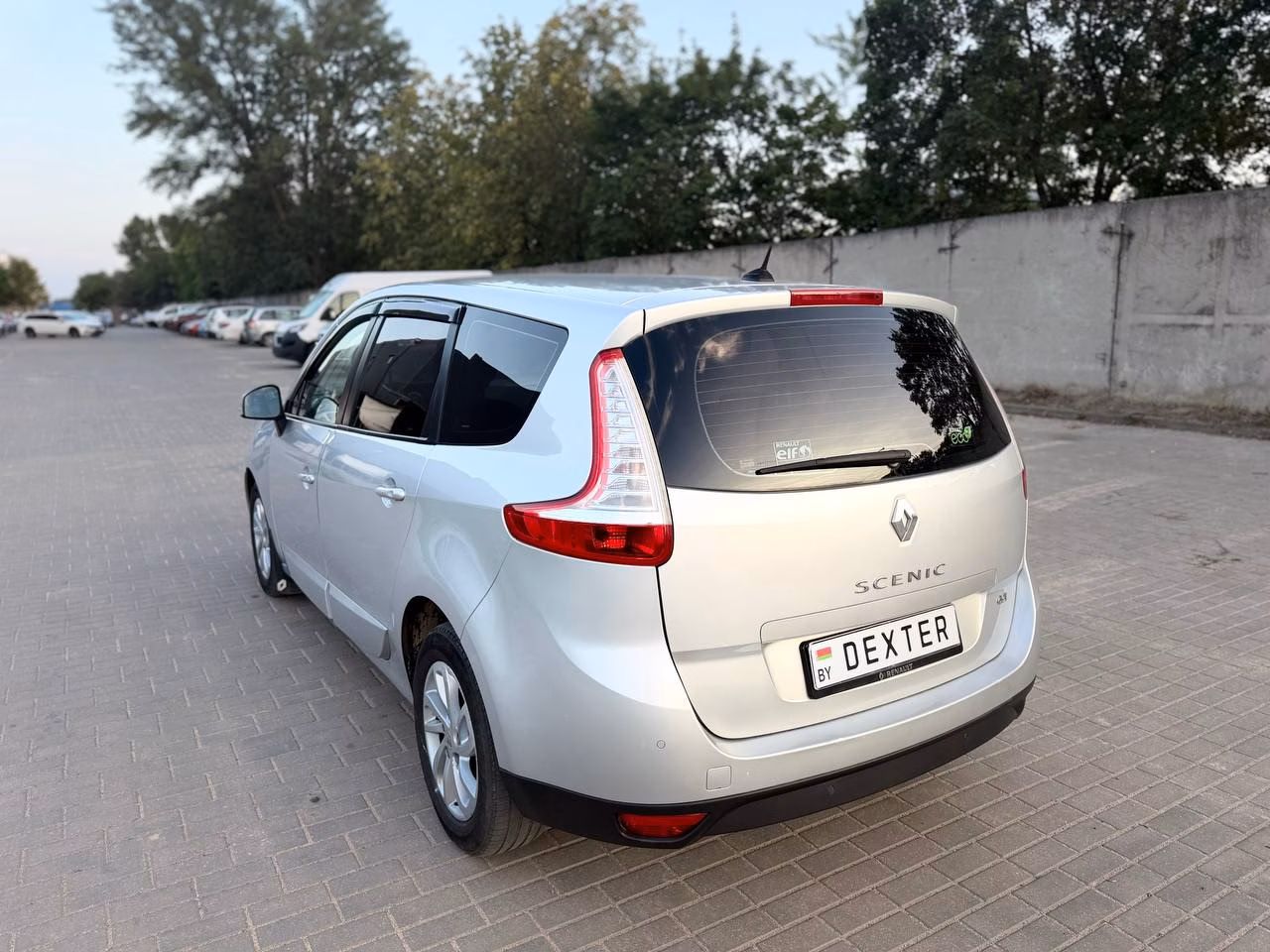 Renault Grand Scenic фото 5