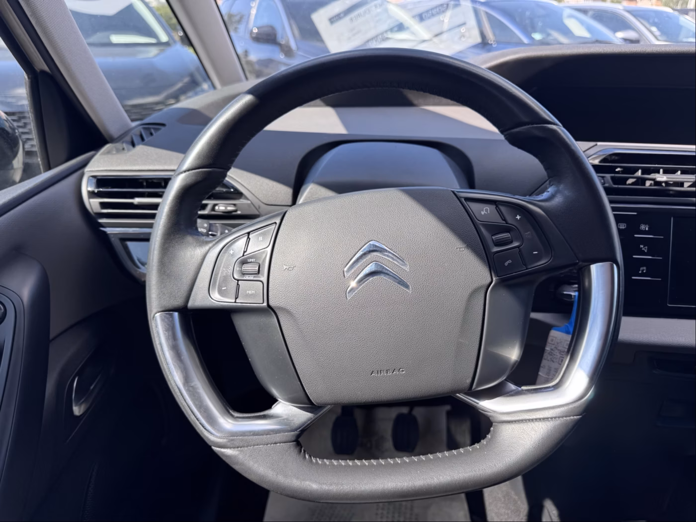 Citroen C4 Spacetourer фото 15