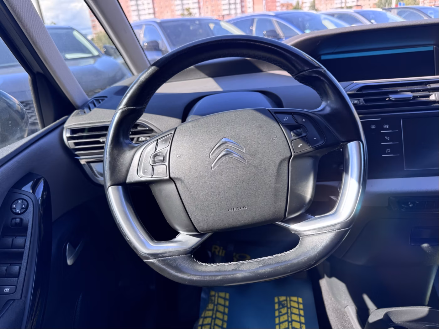 Citroen C4 Picasso фото 14