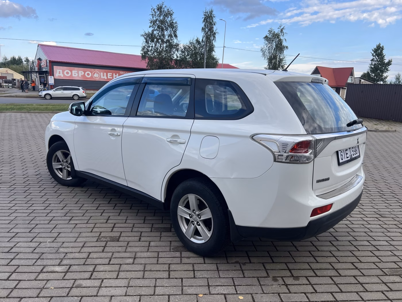 Mitsubishi Outlander фото 10