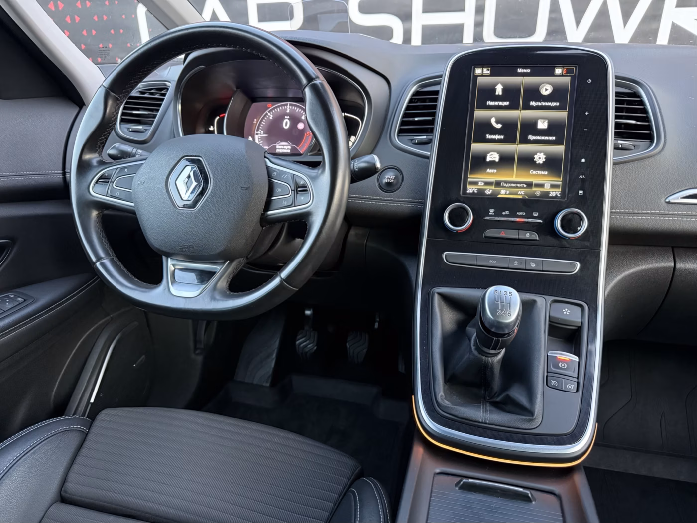 Renault Grand Scenic фото 11
