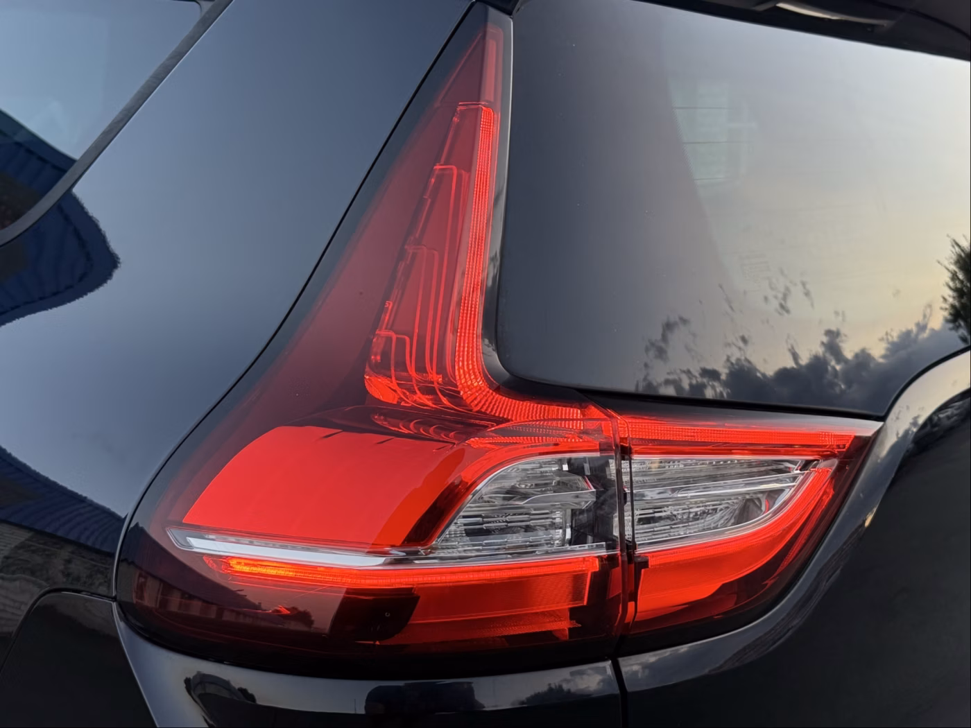 Renault Grand Scenic фото 18
