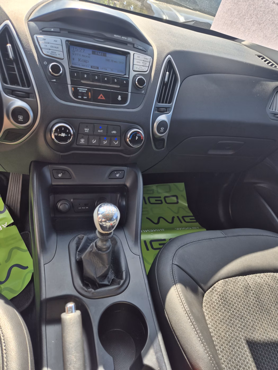 Hyundai ix35 фото 8