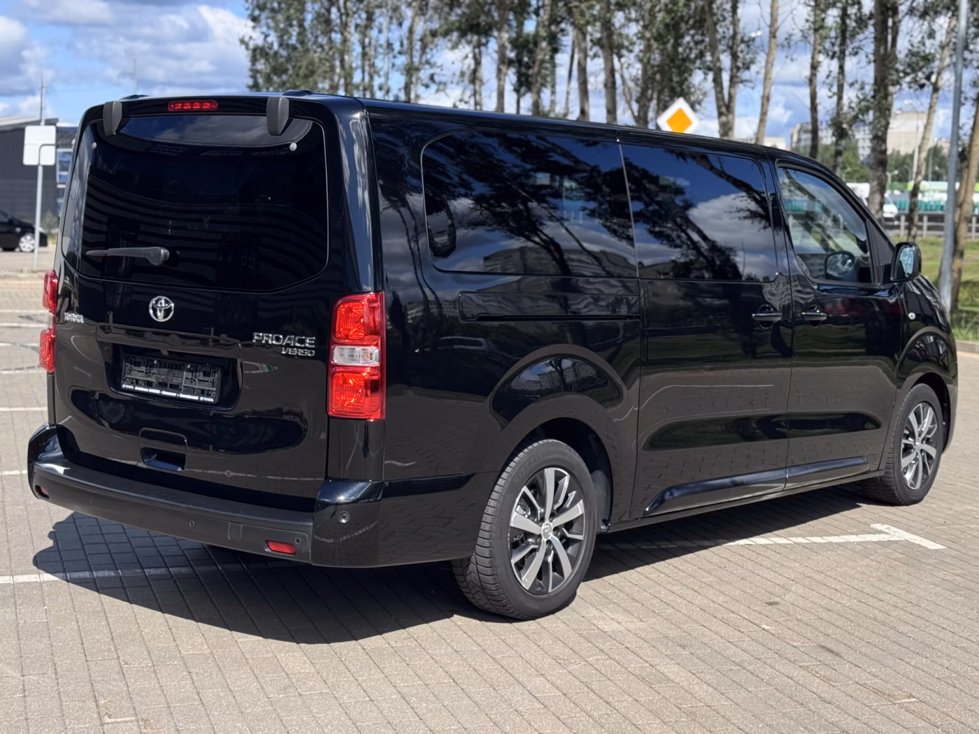 Toyota ProAce Verso фото 20