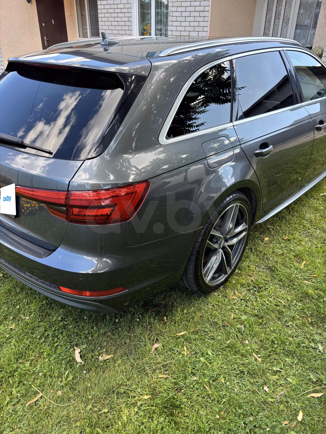 Audi A4 фото 6