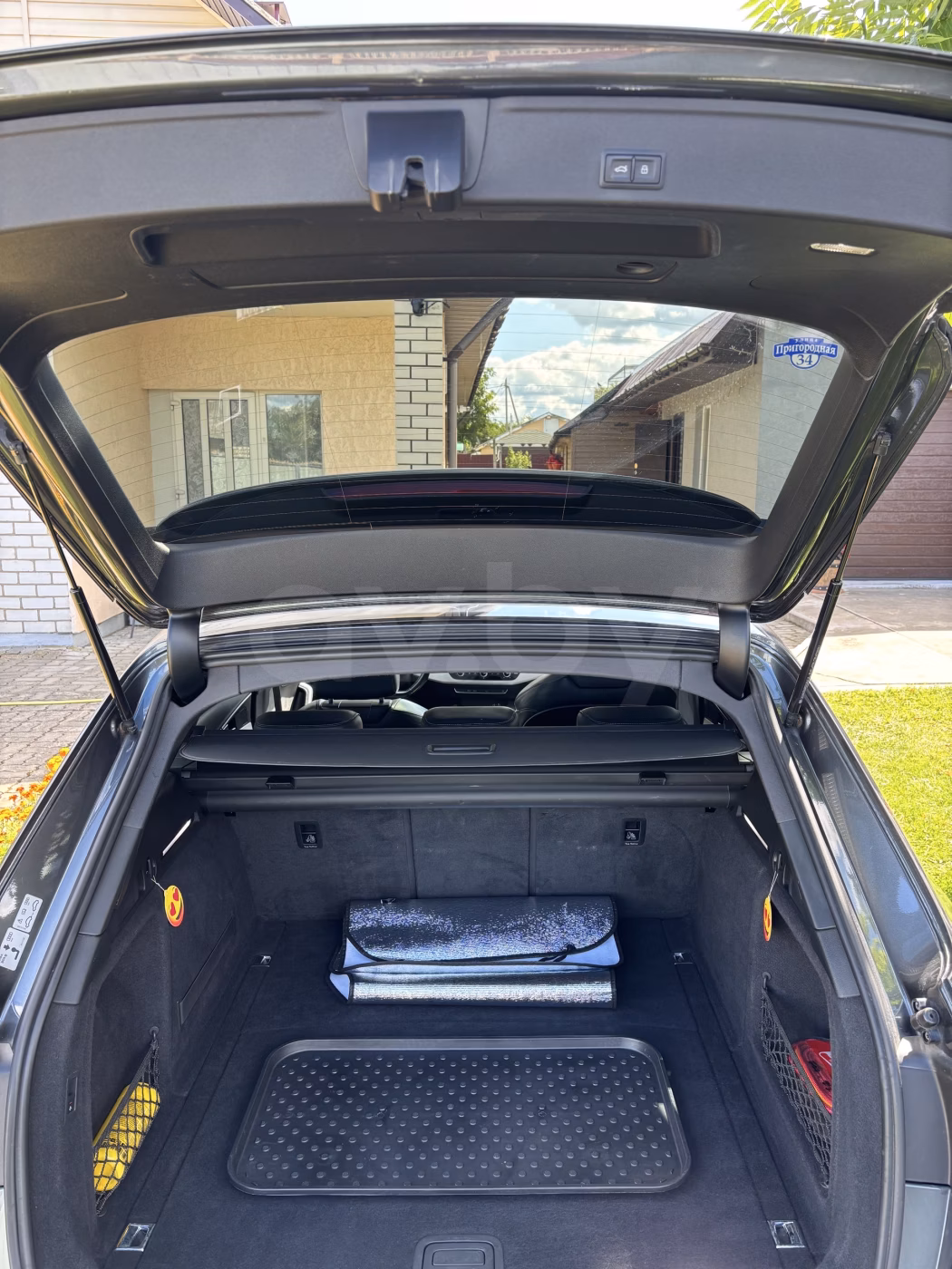 Audi A4 фото 10