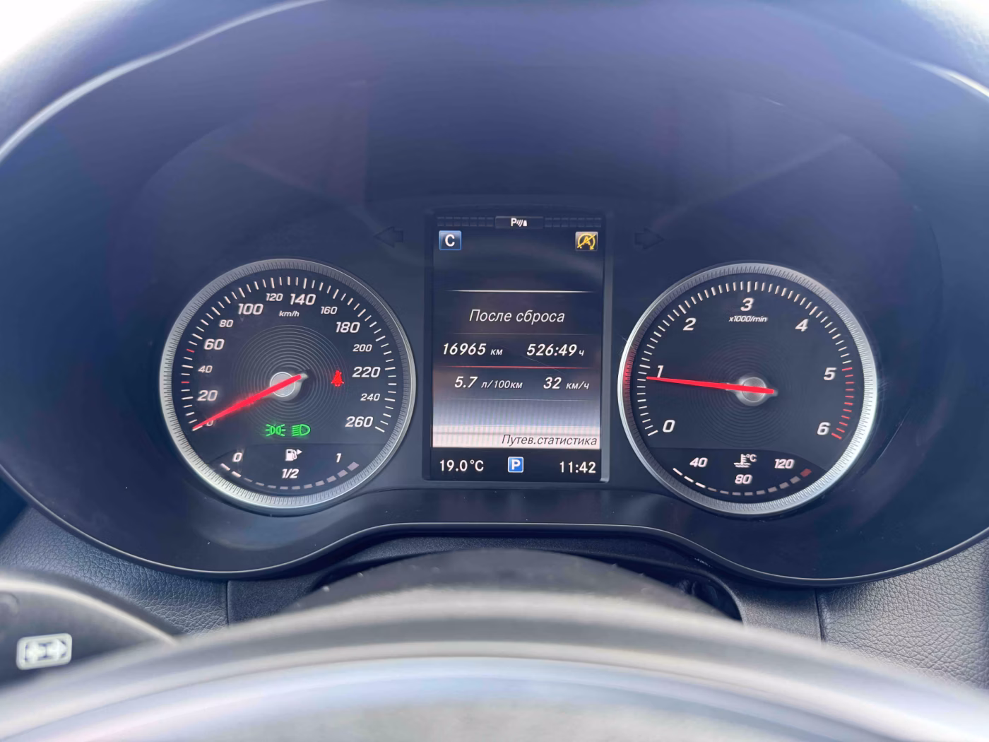 Mercedes-Benz C-Класс фото 15