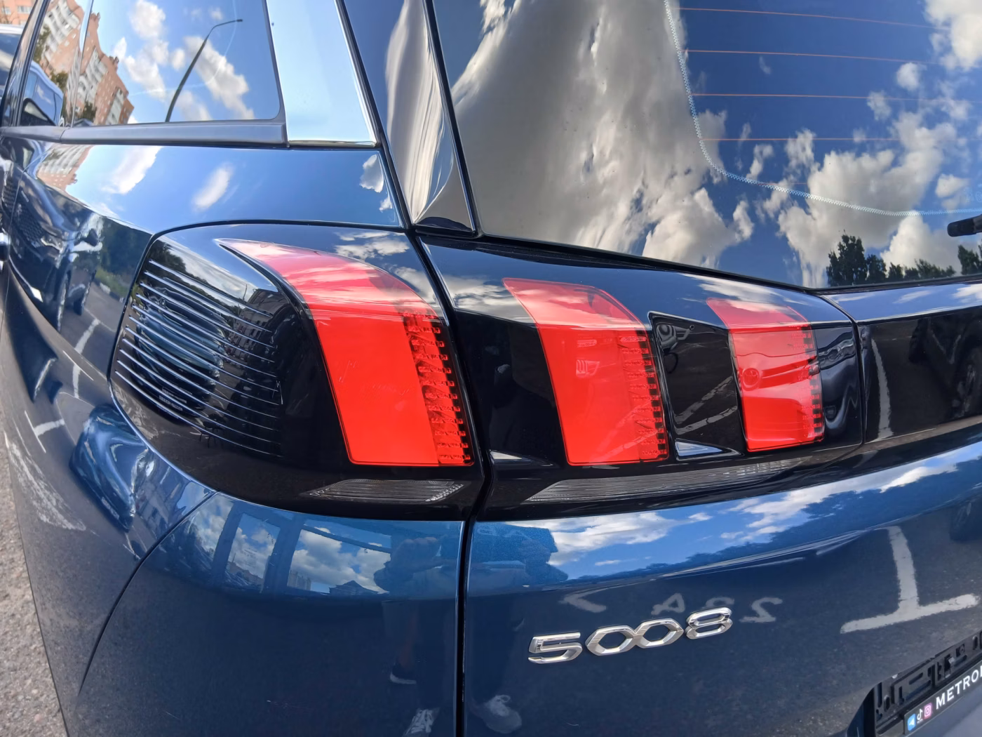 Peugeot 5008 фото 14