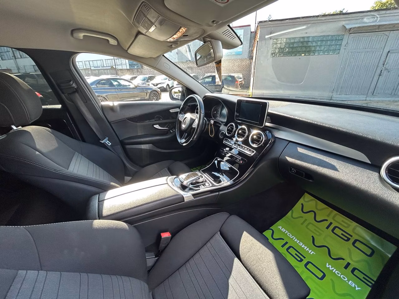 Mercedes-Benz C-Класс фото 14