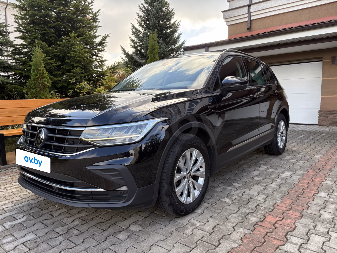 Volkswagen Tiguan фото 2