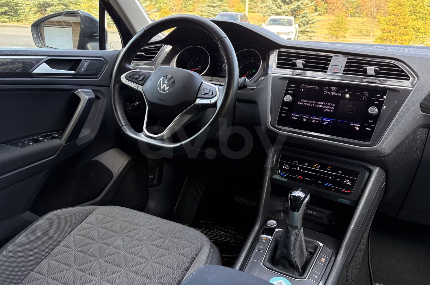 Volkswagen Tiguan фото 15