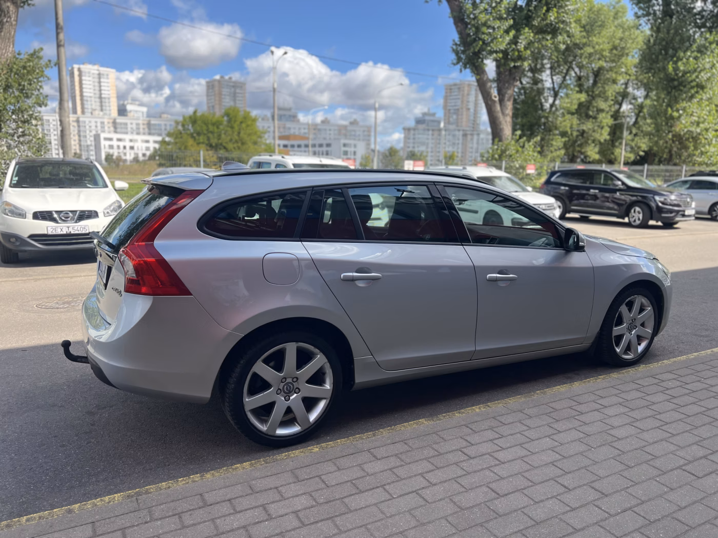 Volvo V60 фото 4