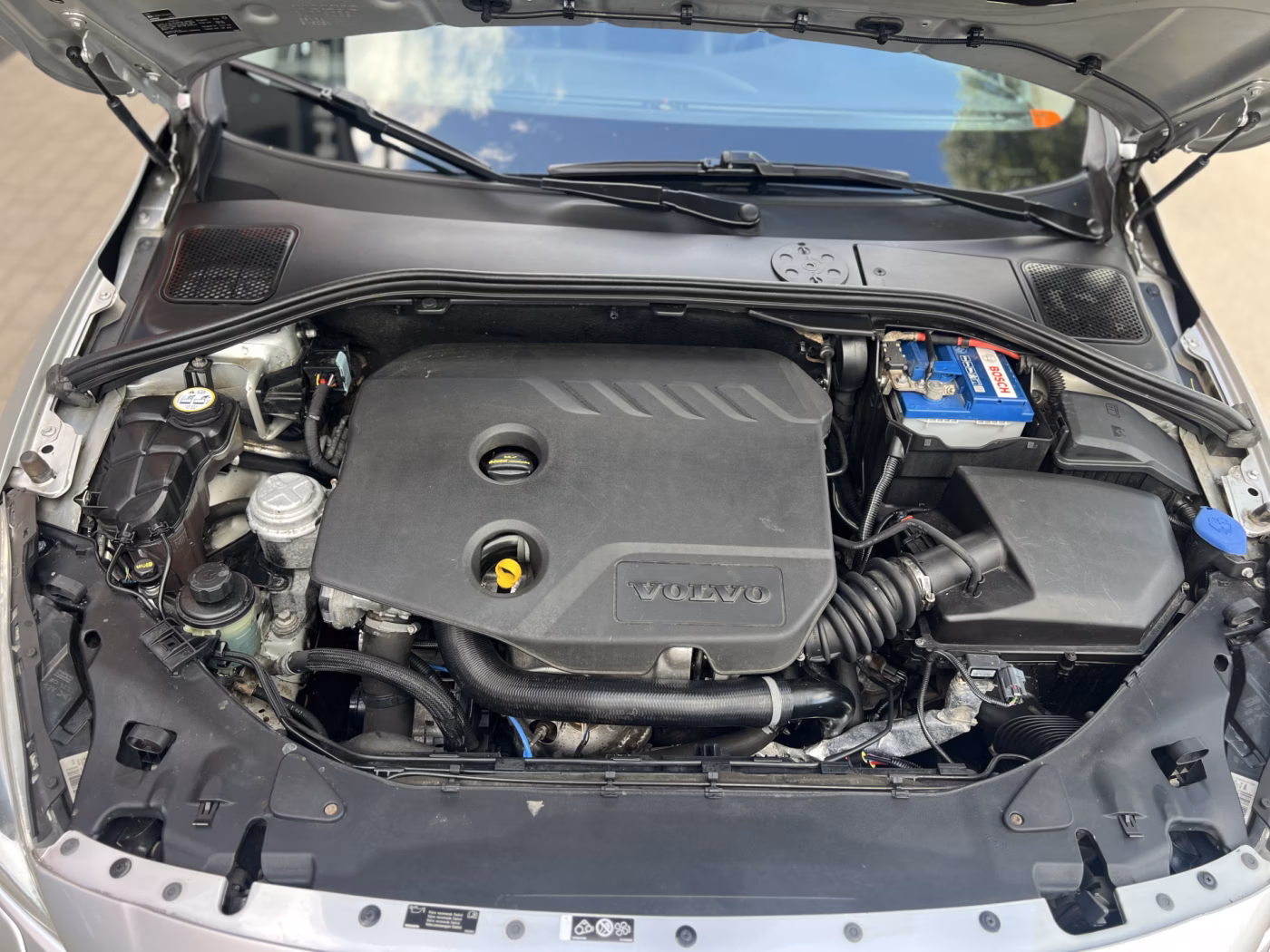 Volvo V60 фото 12