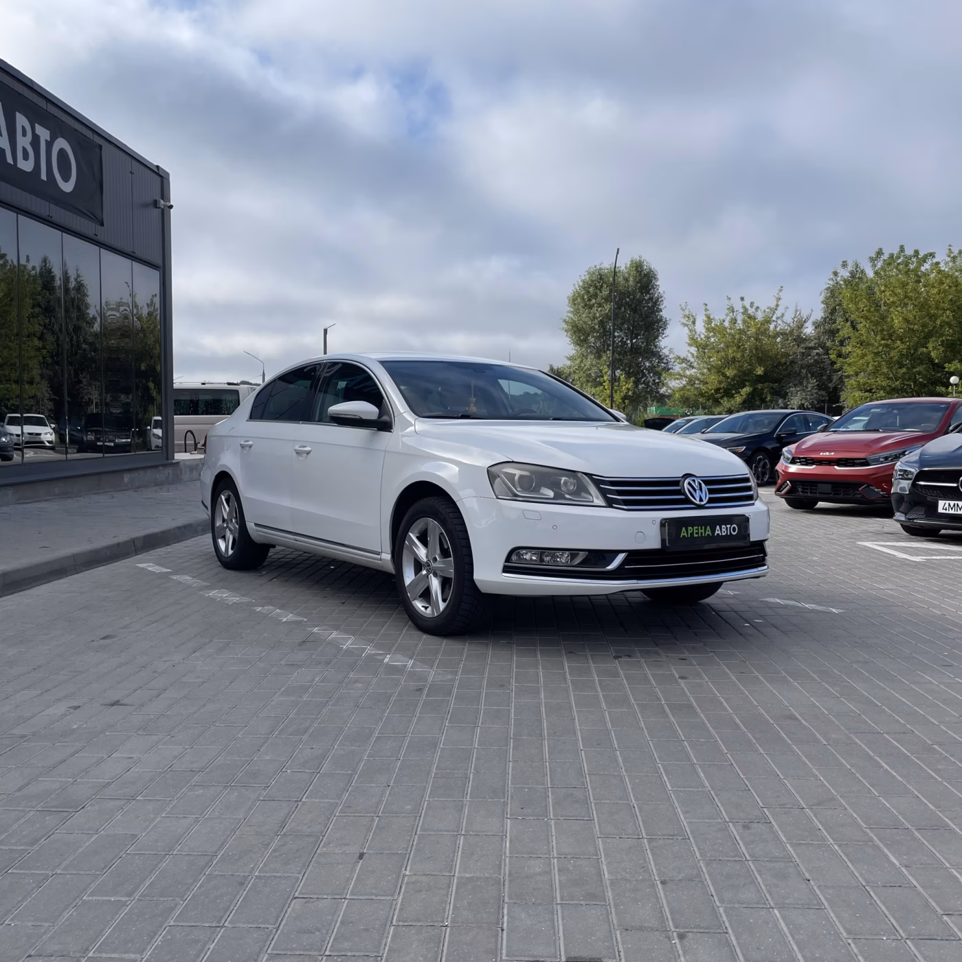 Volkswagen Passat фото 3