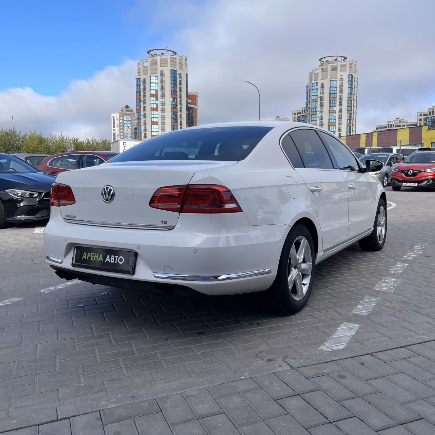 Volkswagen Passat фото 4