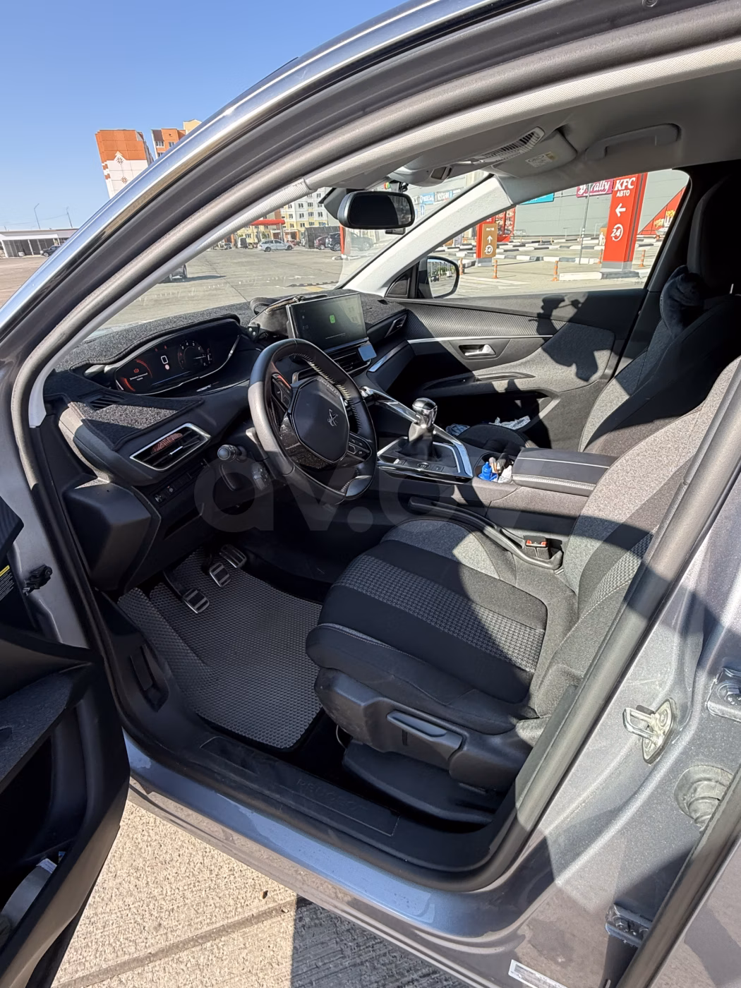 Peugeot 3008 фото 5