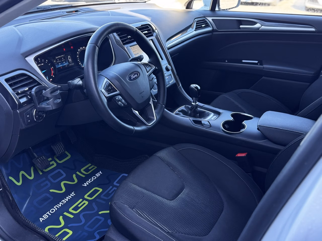 Ford Mondeo фото 8