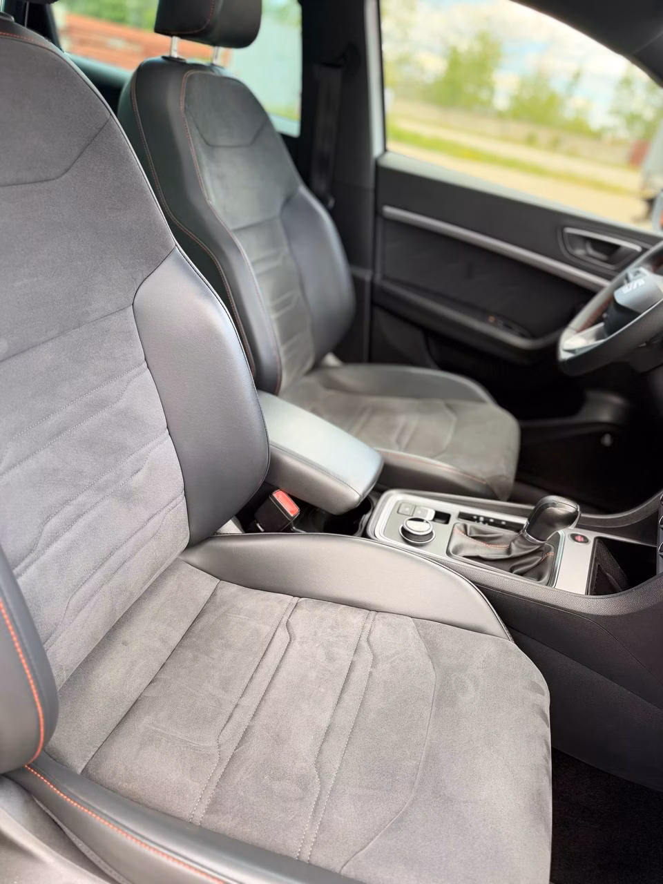 SEAT Ateca фото 10