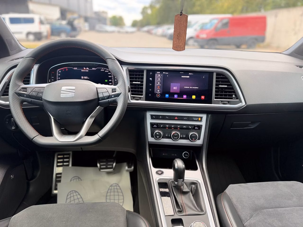 SEAT Ateca фото 13