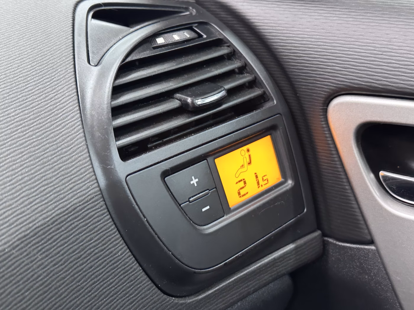 Citroen C4 Grand Picasso фото 15
