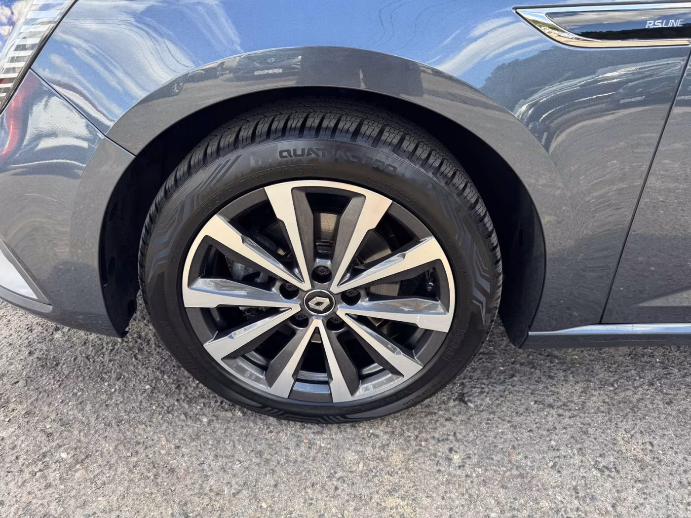 Renault Megane фото 9