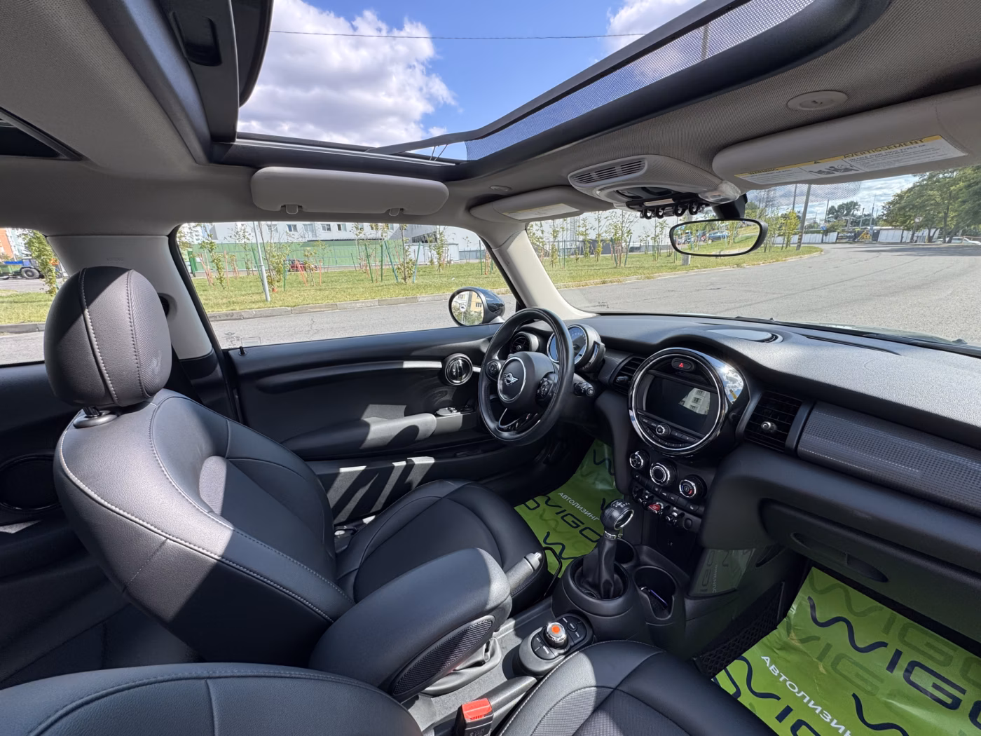 MINI Hatch фото 17