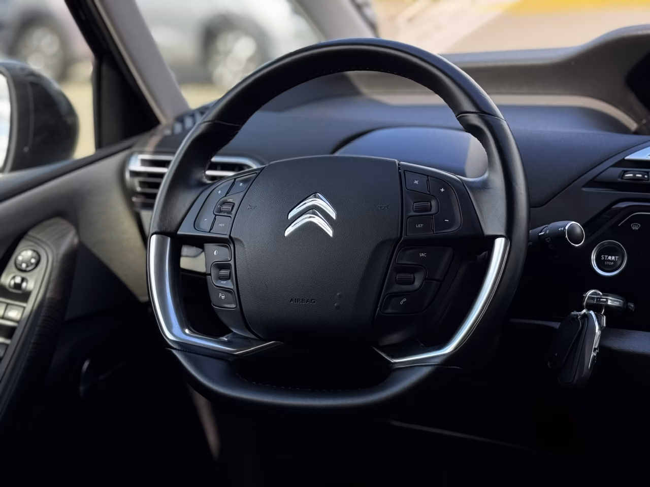 Citroen C4 Grand Picasso фото 10