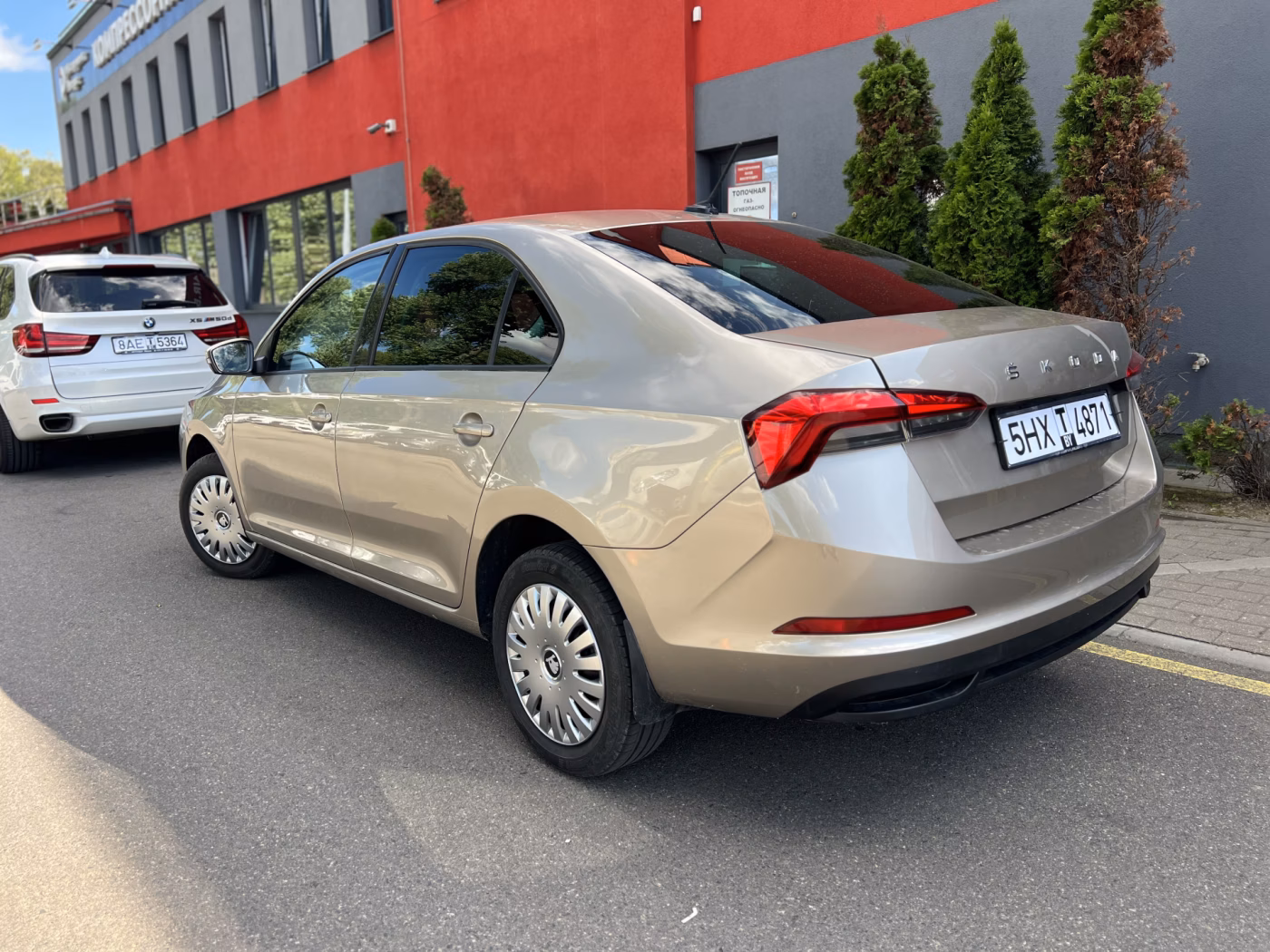 Skoda Rapid фото 2